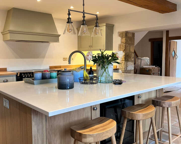 large work surface on a mobile kitchen island